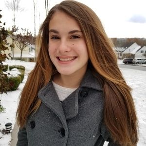 Meet your Posher, Kendra